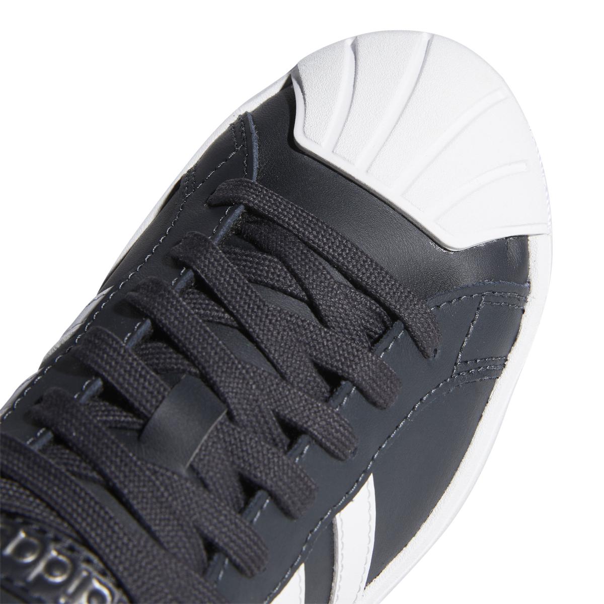 product/2/0/2025_08_adidas_gw5494_9_footwear_photography_detail_view_2_white.jpg