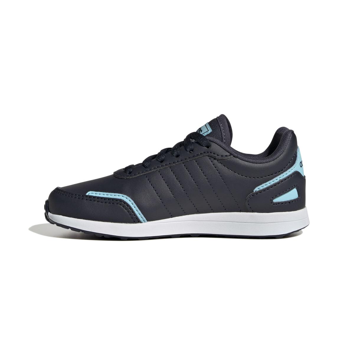 product/2/0/2025_08_adidas_gw6621_5_footwear_photography_side_medial_center_view_white.jpg