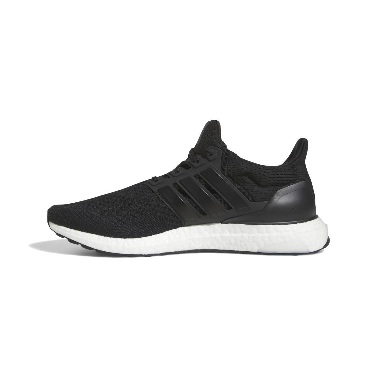 product/2/0/2025_08_adidas_hq4201_5_footwear_photography_side_medial_center_view_white.jpg