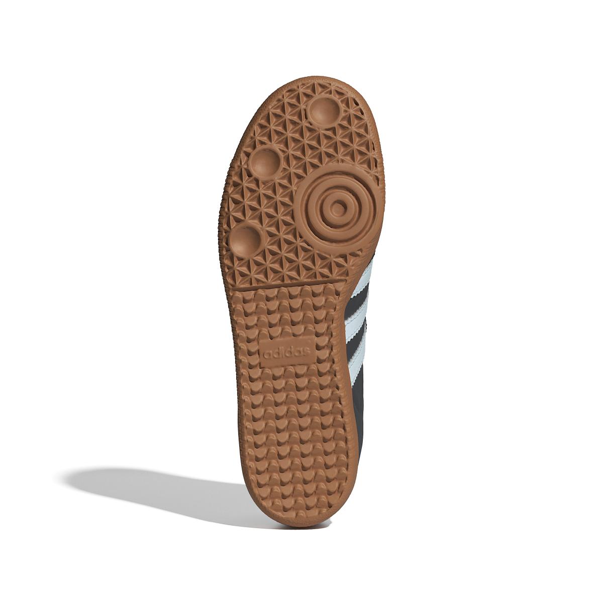 product/2/0/2025_08_adidas_id0493_4_footwear_photography_bottom_view_white.jpg