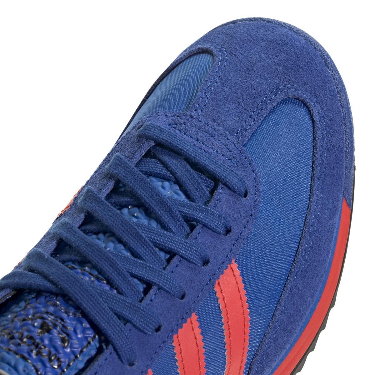 product/2/0/2025_08_adidas_ig4648_8_footwear_photography_detail_view_1_white.jpg