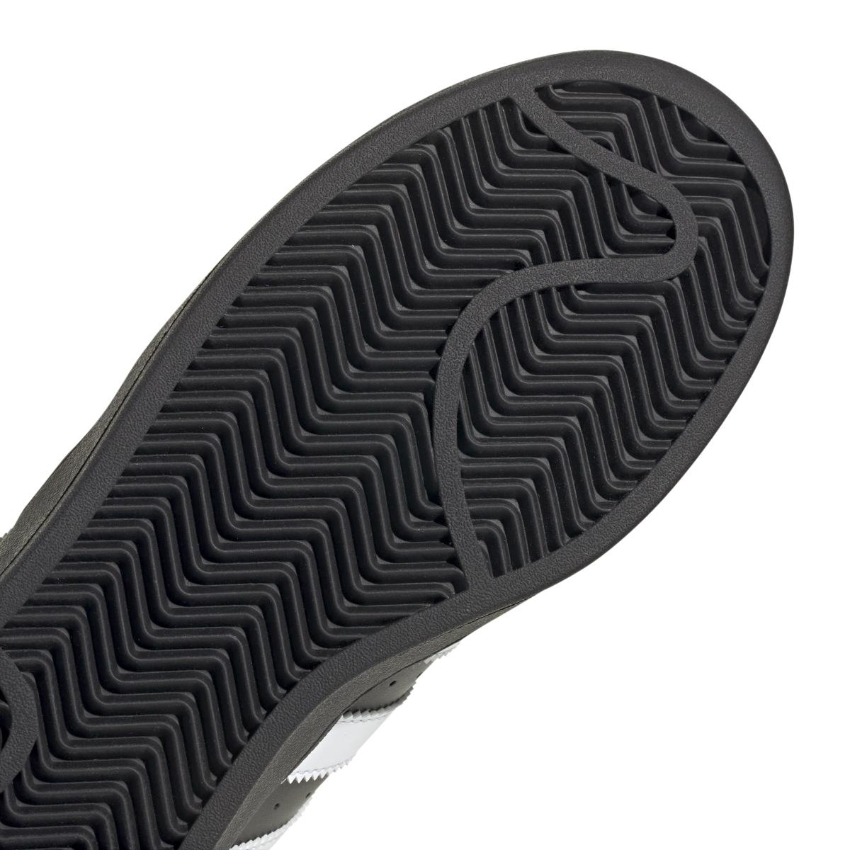 product/2/0/2025_08_adidas_ig9777_8_footwear_photography_detail_view_1_white.jpg