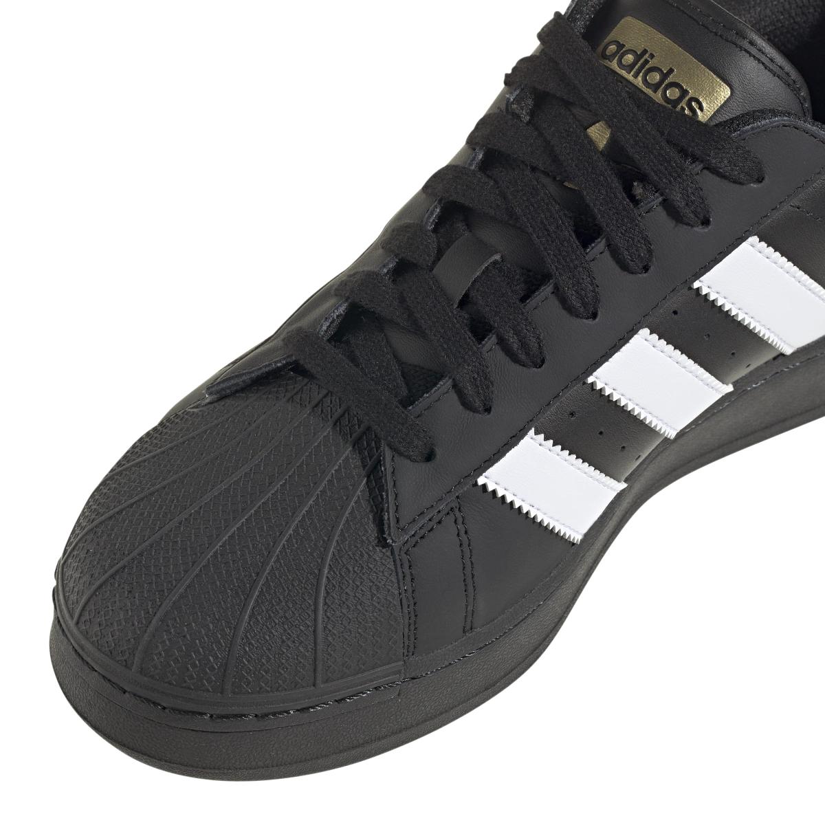 product/2/0/2025_08_adidas_ig9777_9_footwear_photography_detail_view_2_white.jpg