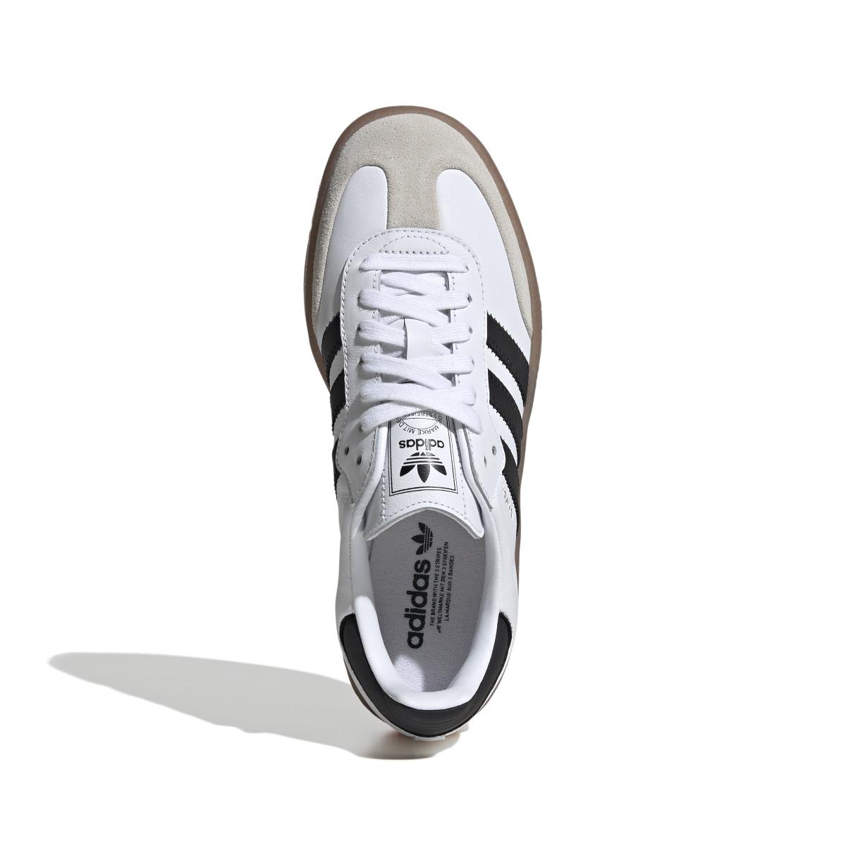 product/2/0/2025_08_adidas_ji1349_3_footwear_photography_top_portrait_view_white.jpg
