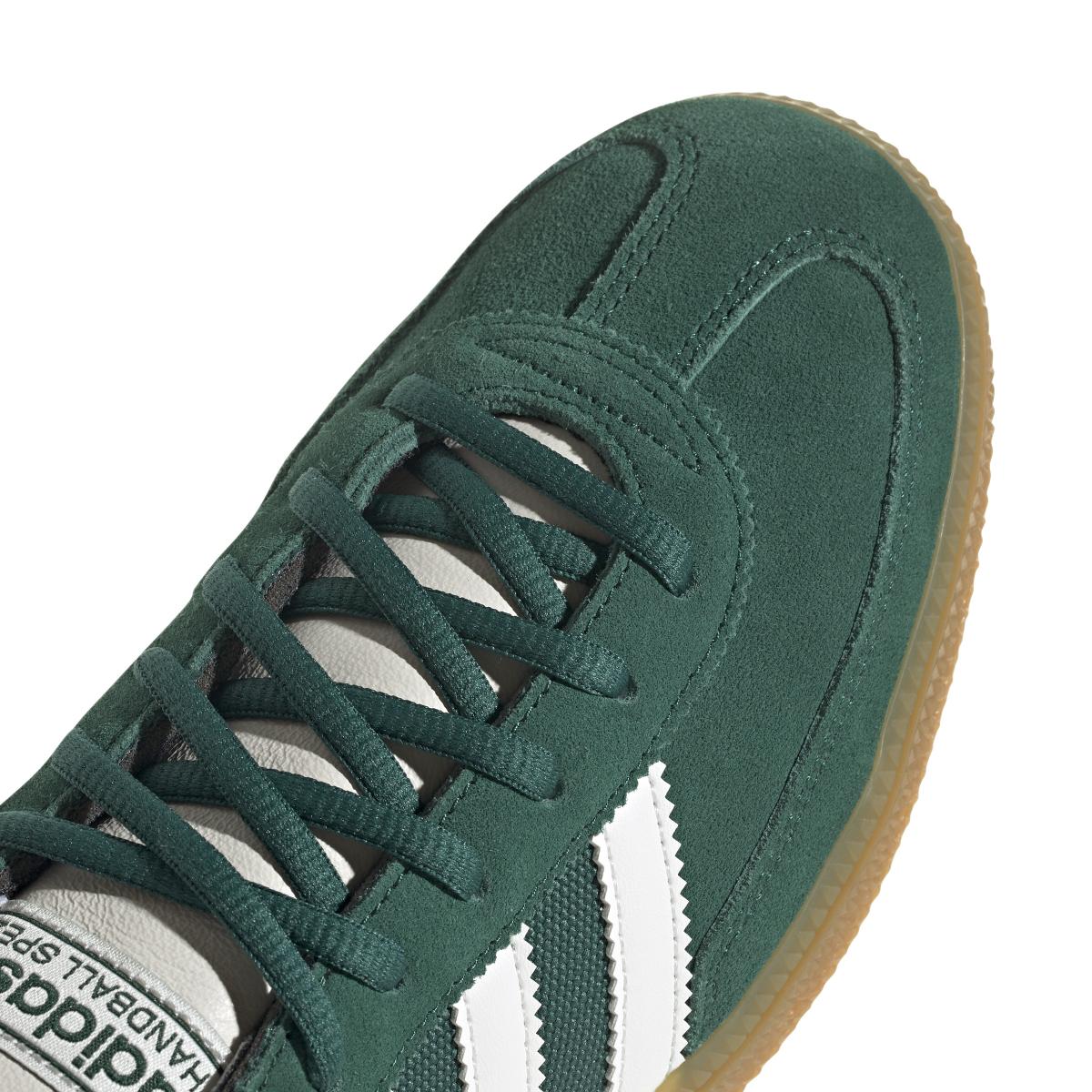 product/2/0/2025_09_adidas_jh5438_9_footwear_photography_detail_view_2_white.jpg