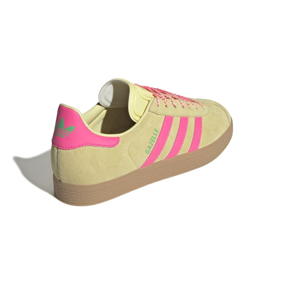 product/2/0/2025_10_adidas_jh7211_7_footwear_photography_back_lateral_top_view_white.jpg