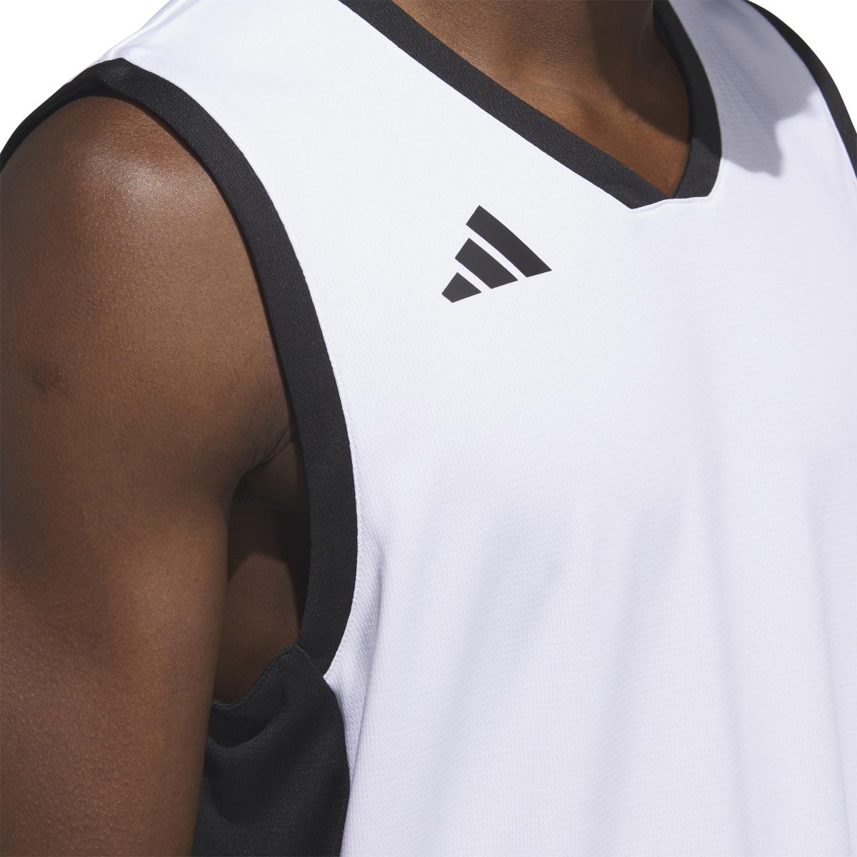 product/2/0/2025_adidas_jm2659_6_apparel_on_model_detail_view_1_white.jpg