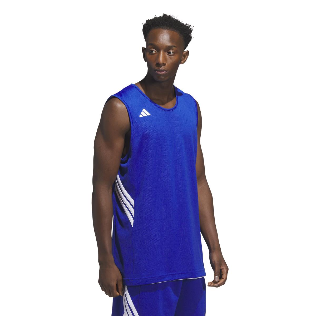 product/2/0/2025_adidas_jm5097_5_apparel_on_model_walking_view_white.jpg