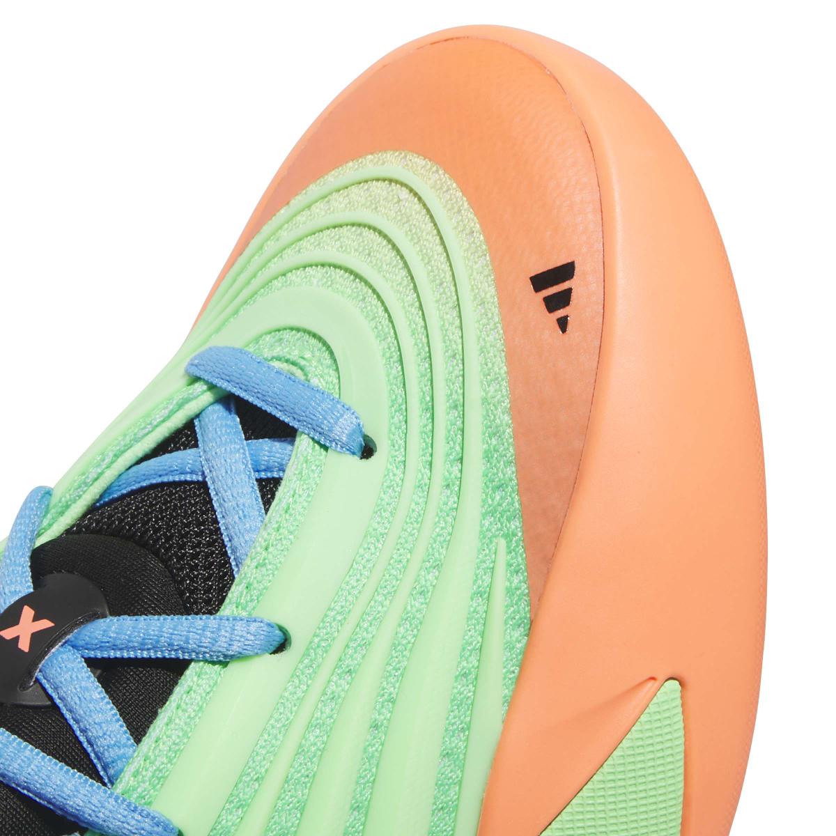 product/2/0/2025_adidas_jp8635_9_footwear_photography_detail_view_2_white.jpg