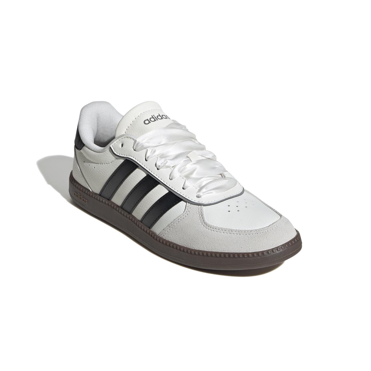 product/a/d/adidas-originals_jq8253_6_footwear_photography_front_lateral_top_view_white.jpg