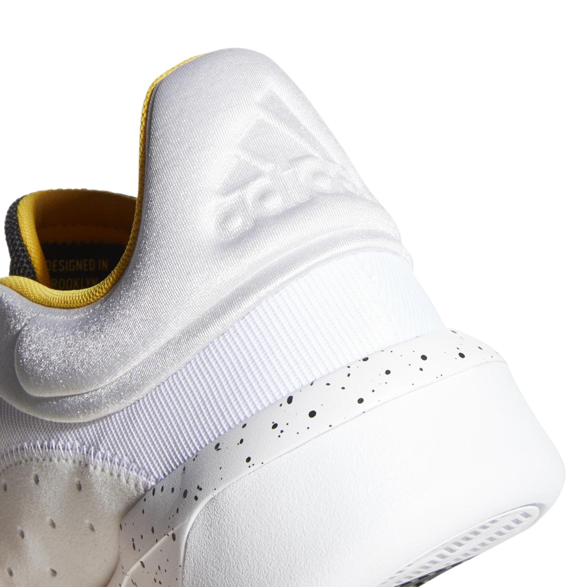 product/a/d/adidas_f97262_9_footwear_photography_detail_view_2_white_000.jpg