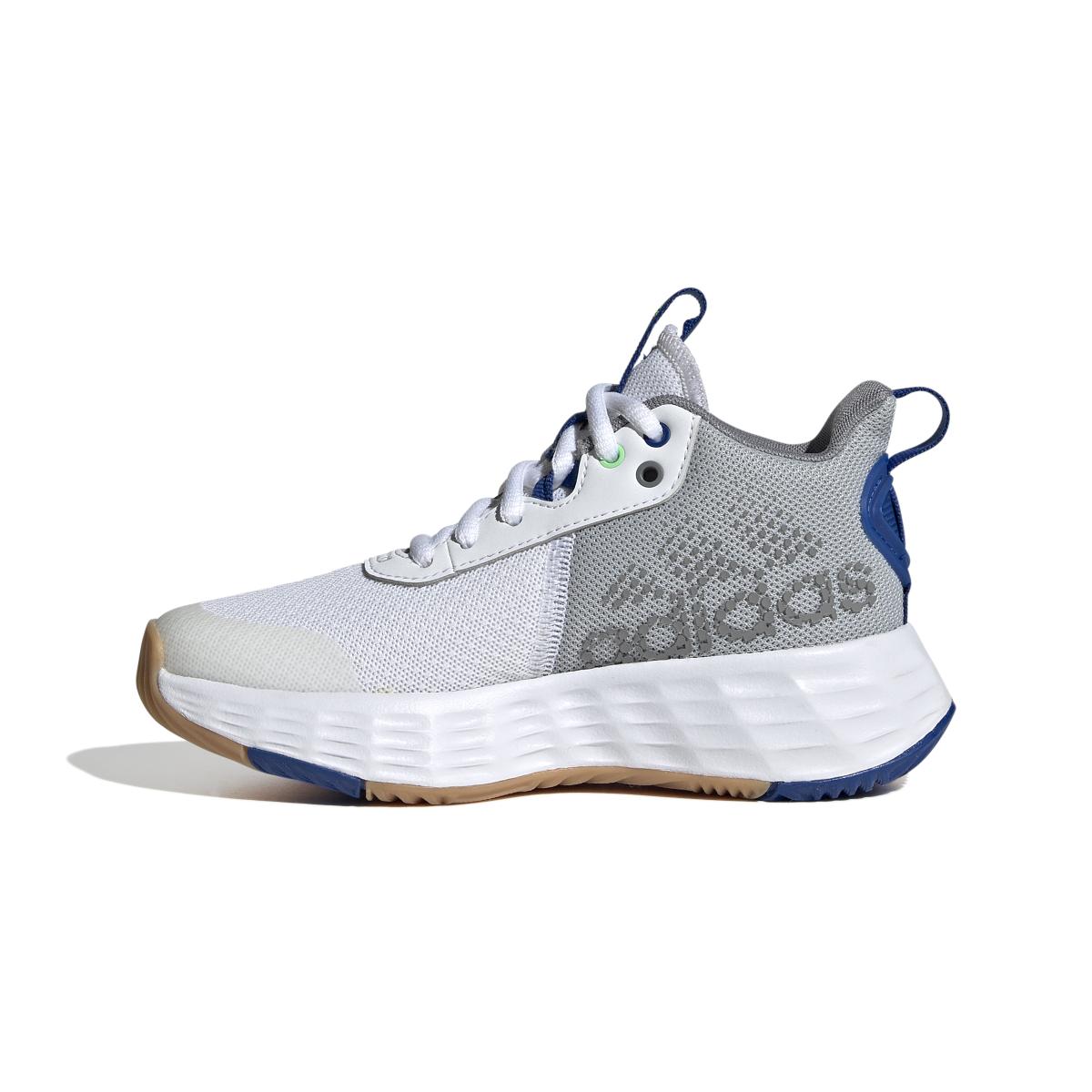product/a/d/adidas_gw1553_5_footwear_photography_side_medial_center_view_white_000.jpg