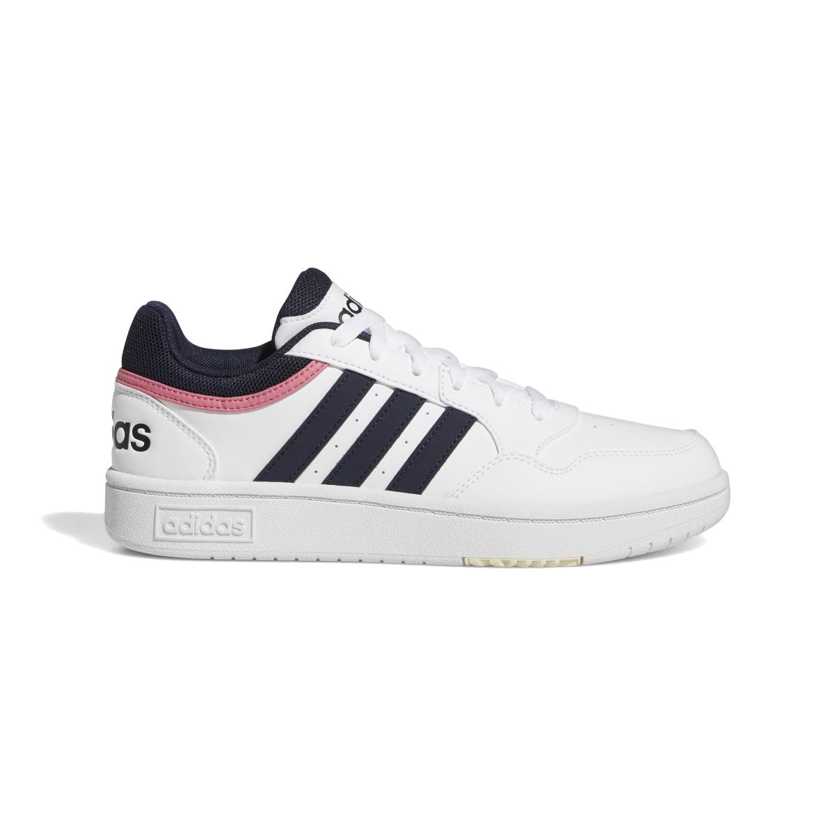 product/a/d/adidas_gw3037_1_footwear_photography_side_lateral_center_view_white-030824x.jpg