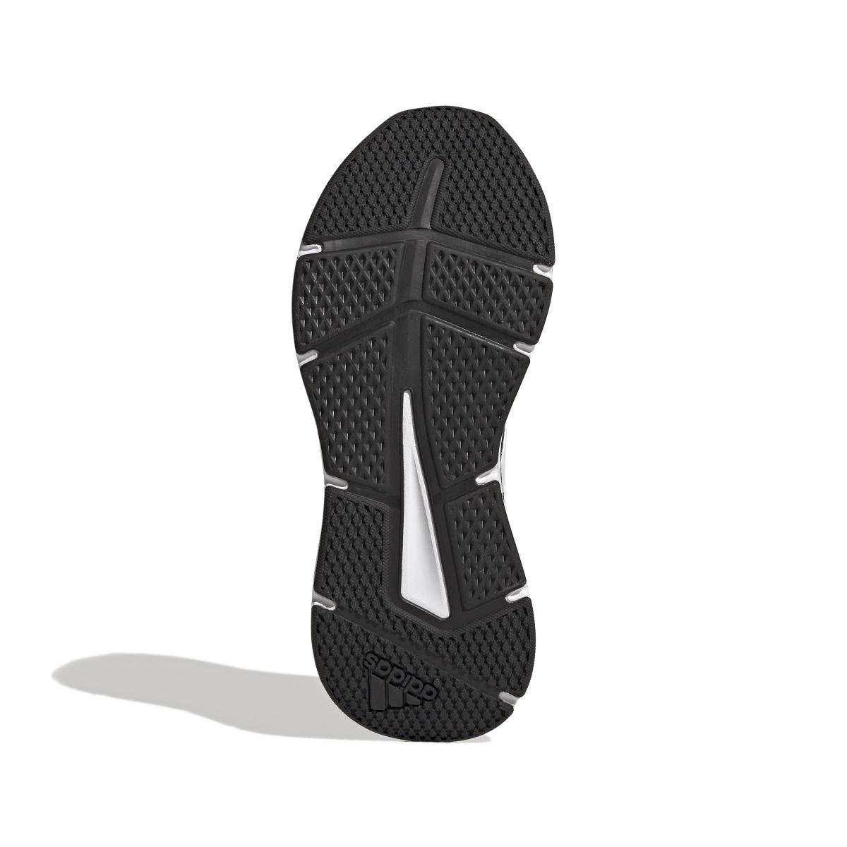 product/a/d/adidas_gw3847_4_footwear_photography_bottom_view_white_000.jpg