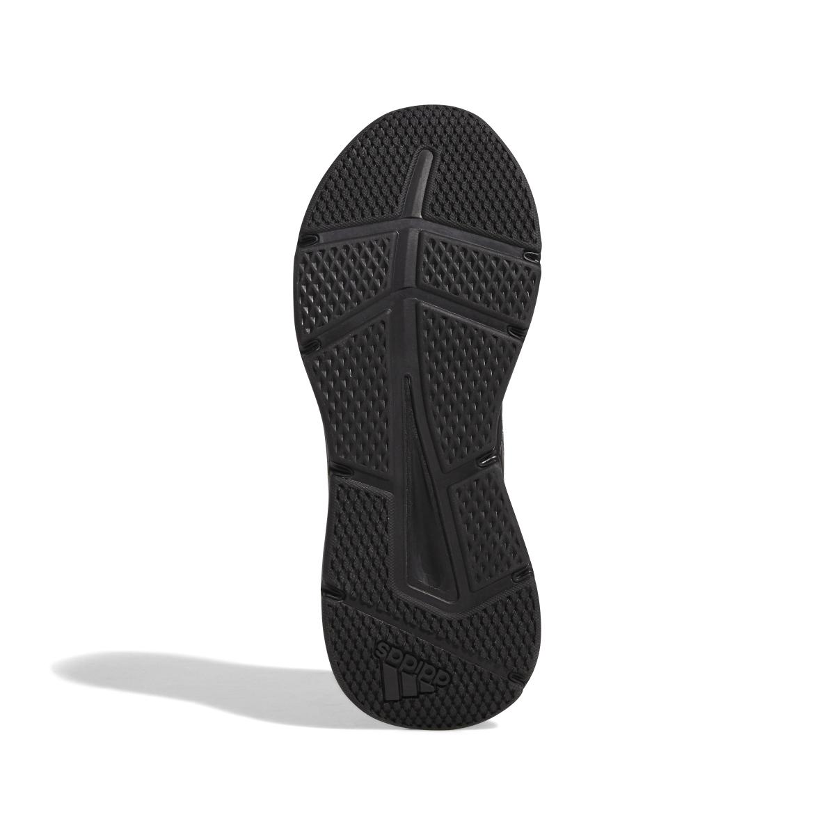 product/a/d/adidas_gw4131_4_footwear_photography_bottom_view_white_000.jpg