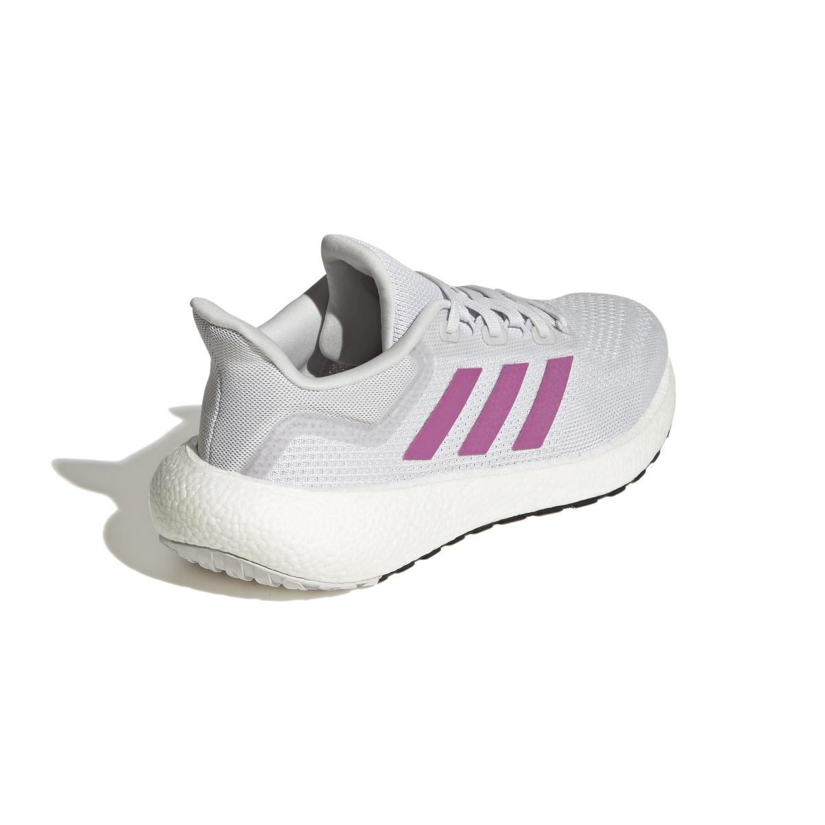 product/a/d/adidas_gw9147_7_footwear_photography_back_lateral_top_view_white_000.jpg