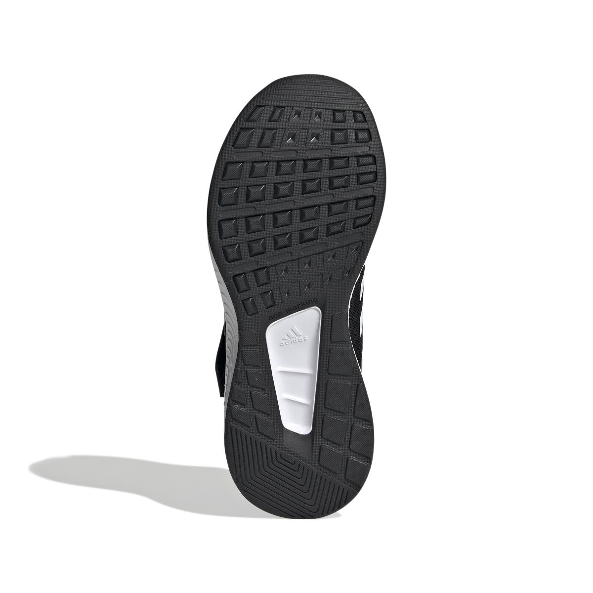 product/a/d/adidas_gx3530_4_footwear_photography_bottom_view_white_000.jpg