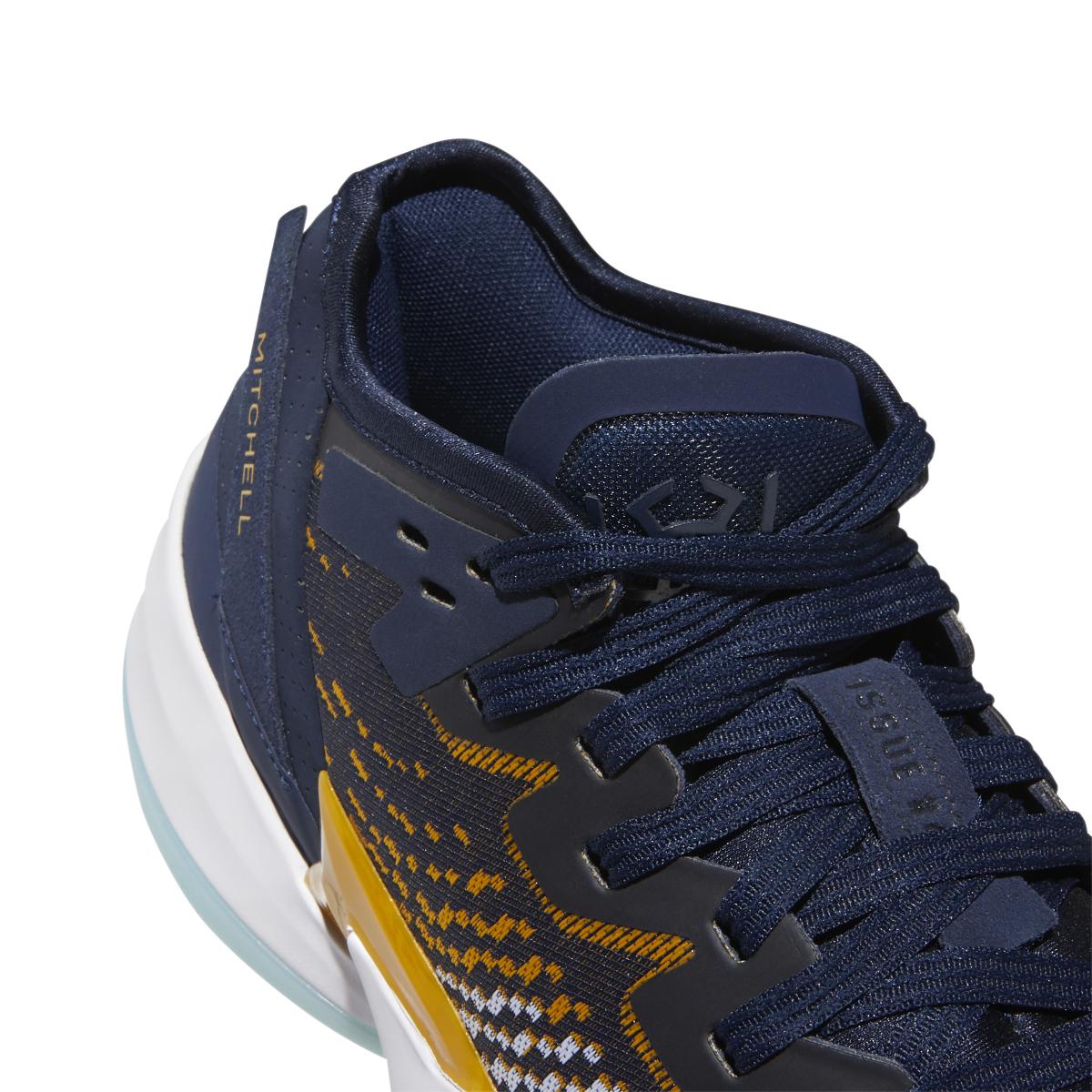 product/a/d/adidas_gy6504_8_footwear_photography_detail_view_1_white_000.jpg