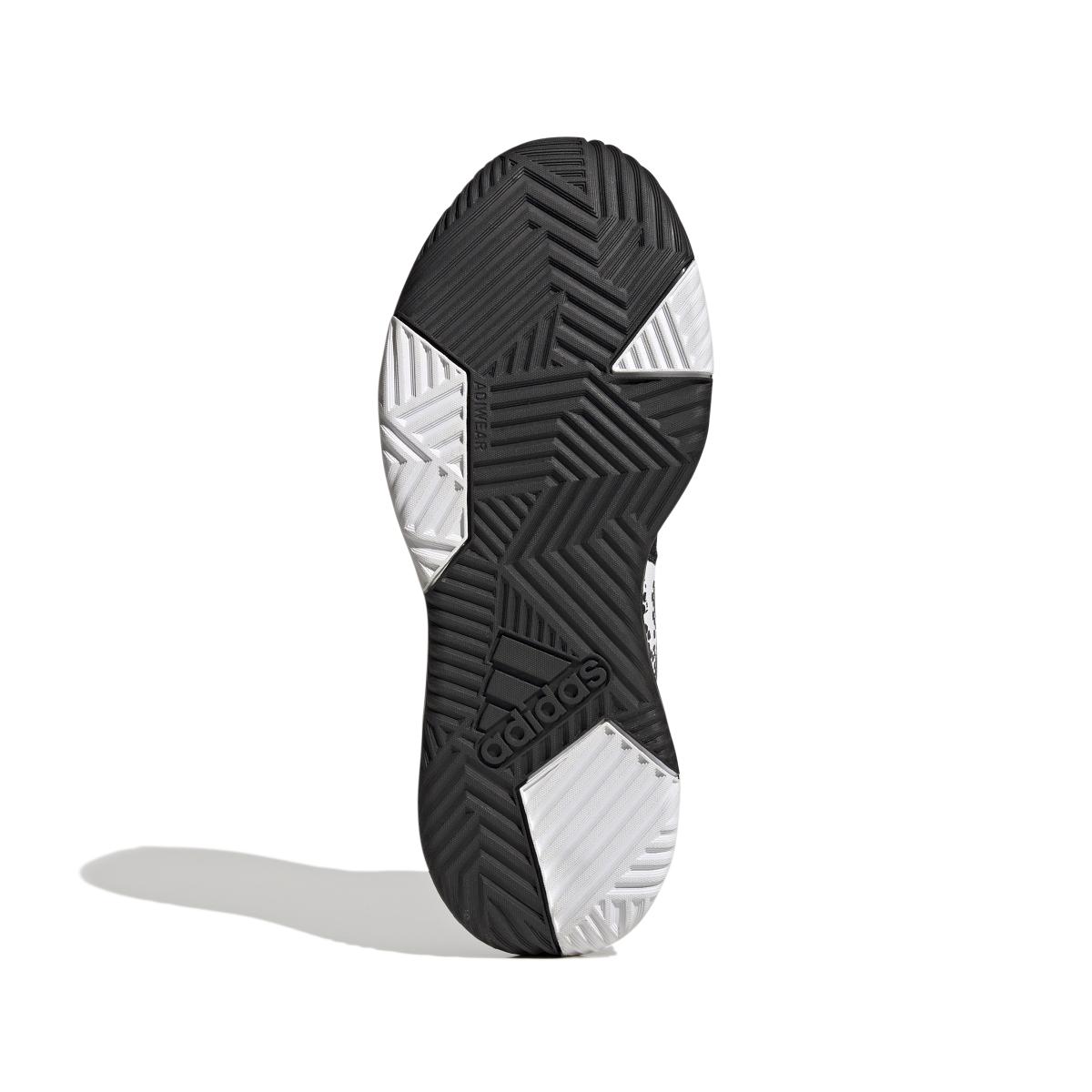 product/a/d/adidas_gy9696_4_footwear_photography_bottom_view_white_000.jpg