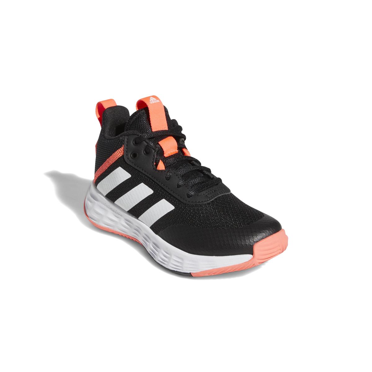 product/a/d/adidas_gz3379_6_footwear_photography_front_lateral_top_view_white_000.jpg