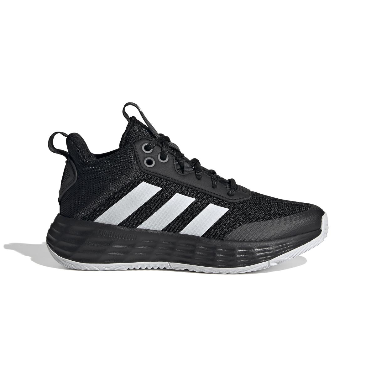 product/a/d/adidas_h01558_1_footwear_photography_side_lateral_center_view_white-030824x.jpg