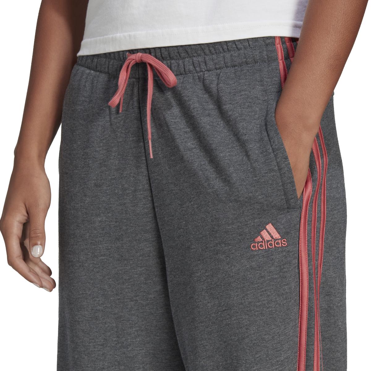 product/a/d/adidas_hl2078_6_apparel_on_model_detail_view_1_white-nw052224.jpg