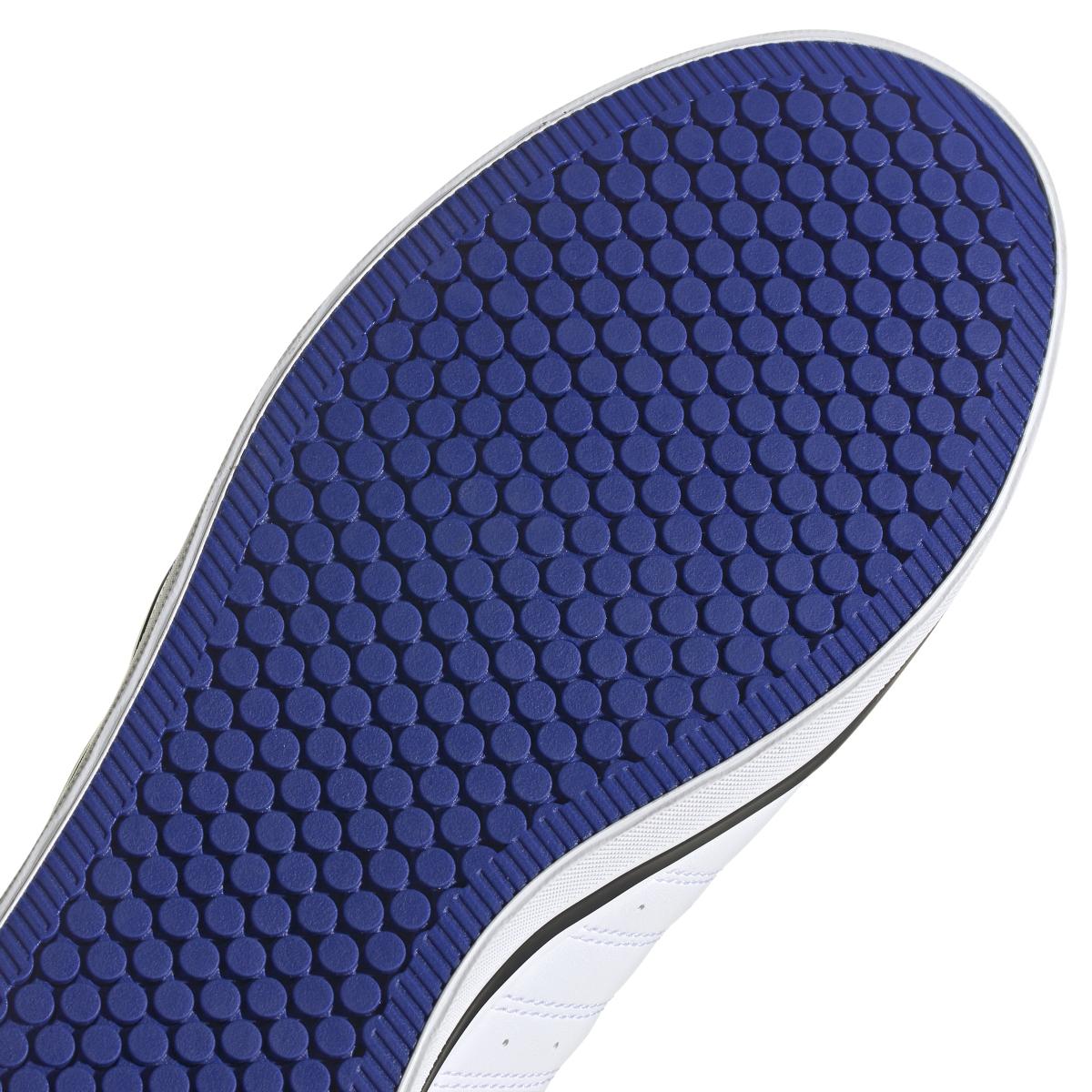 product/a/d/adidas_hp6010_9_footwear_photography_detail_view_2_white-nw052424.jpg