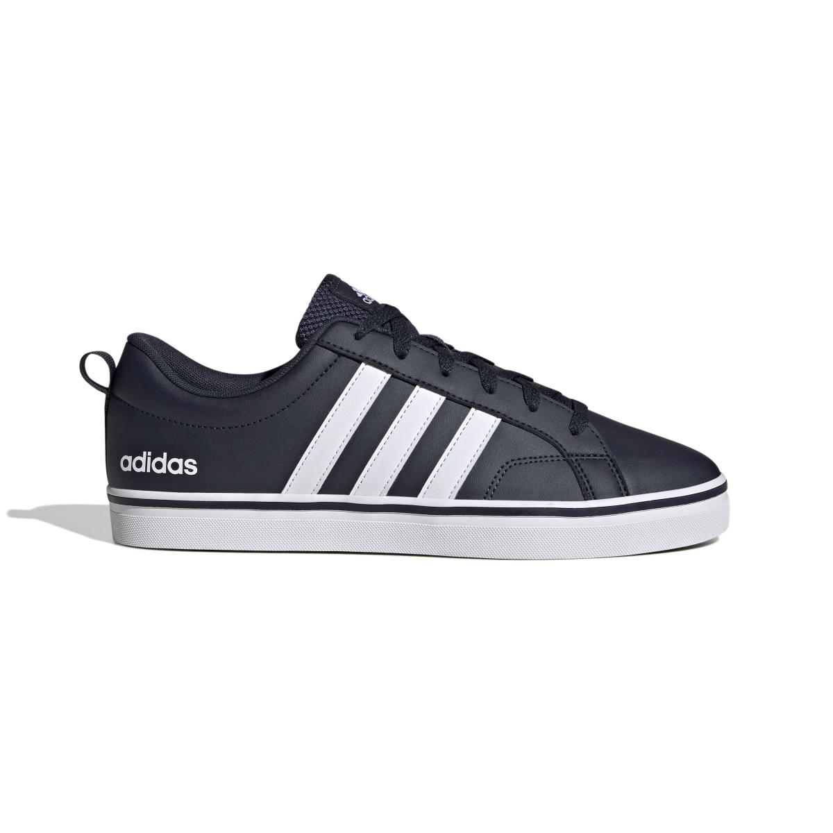 product/a/d/adidas_hp6011_1_footwear_photography_side_lateral_center_view_white-nw052424.jpg