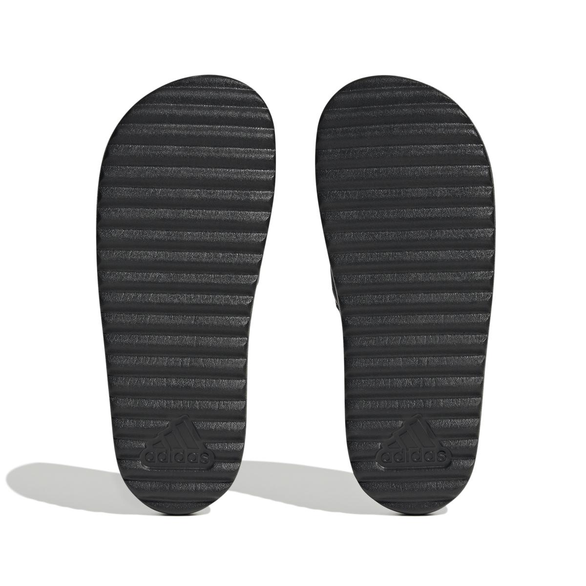 product/a/d/adidas_hq6179_4_footwear_photography_bottom_view_white_000.jpg