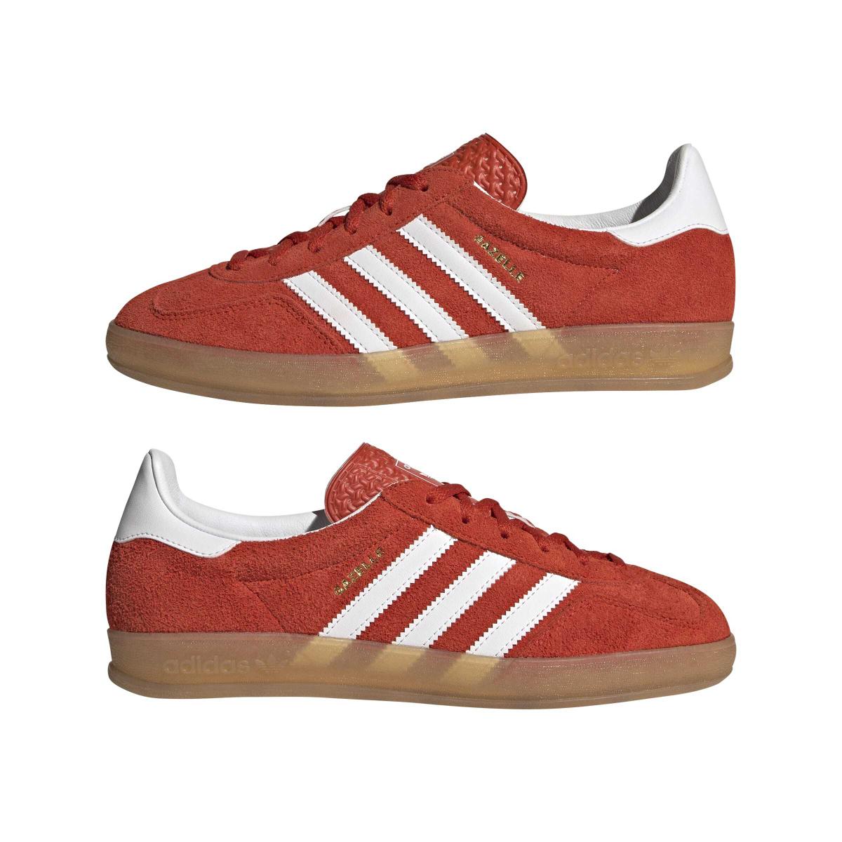product/a/d/adidas_hq8718_10_footwear_photography_mirrored_pair_view_white.jpg