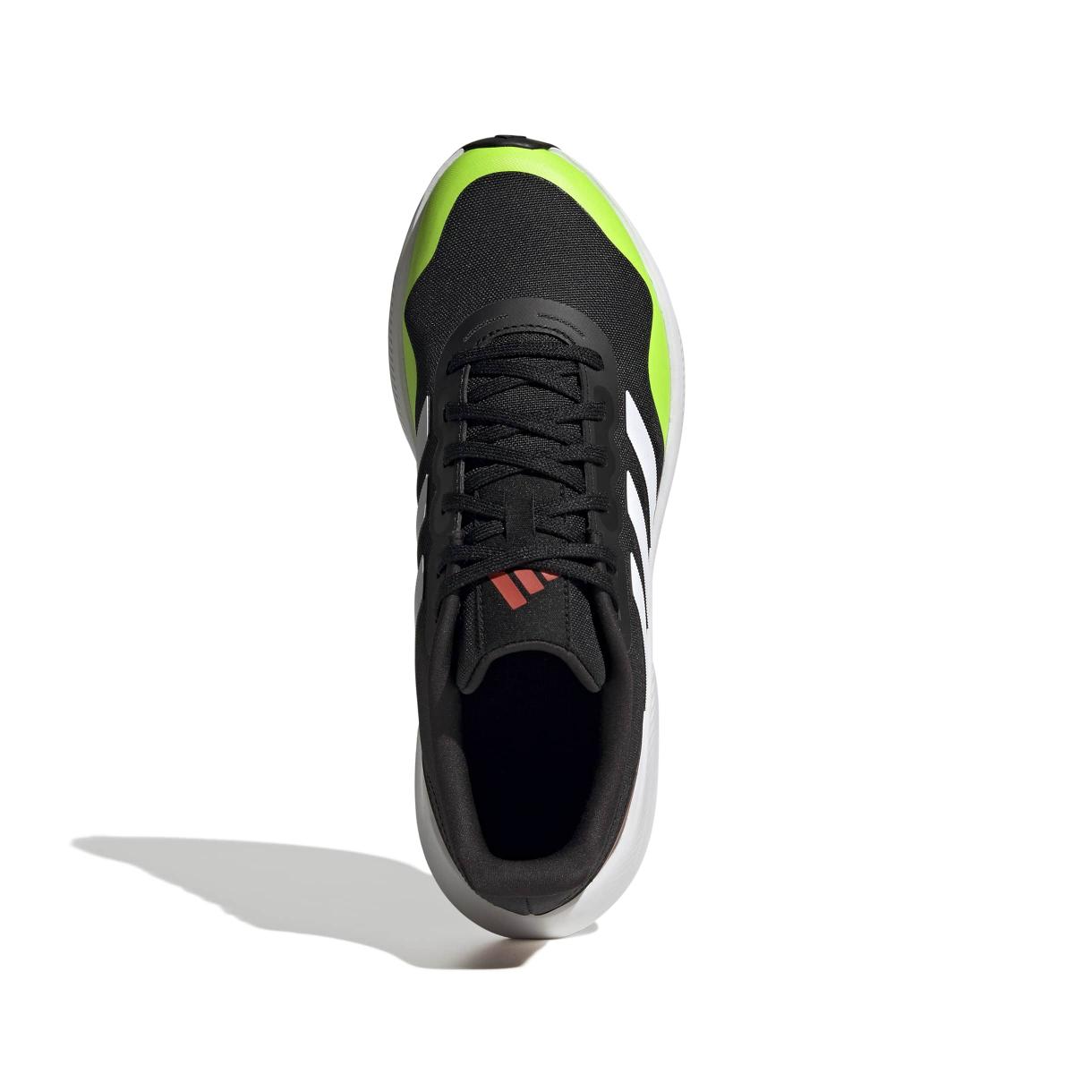product/a/d/adidas_id2264_3_footwear_photography_top_portrait_view_white-nw091625.jpg