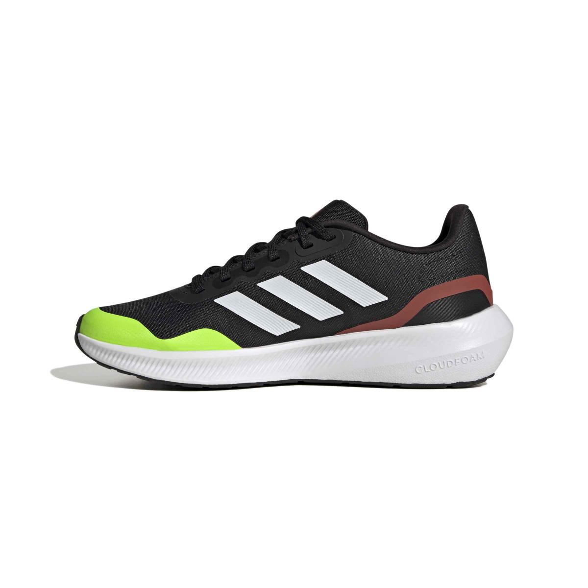 product/a/d/adidas_id2264_5_footwear_photography_side_medial_center_view_white-nw091625.jpg