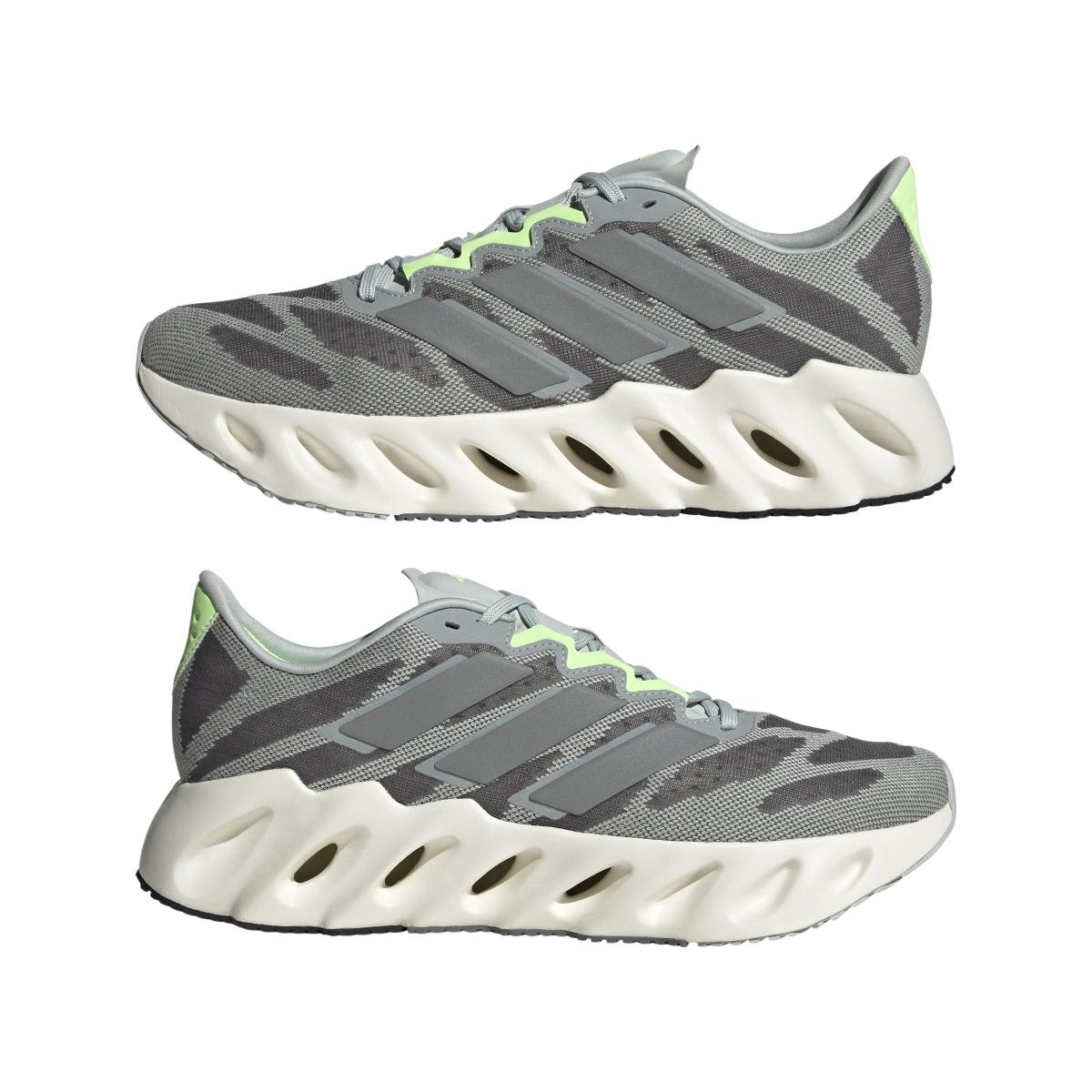 product/a/d/adidas_id2635_10_footwear_photography_mirrored_pair_view_white.jpg