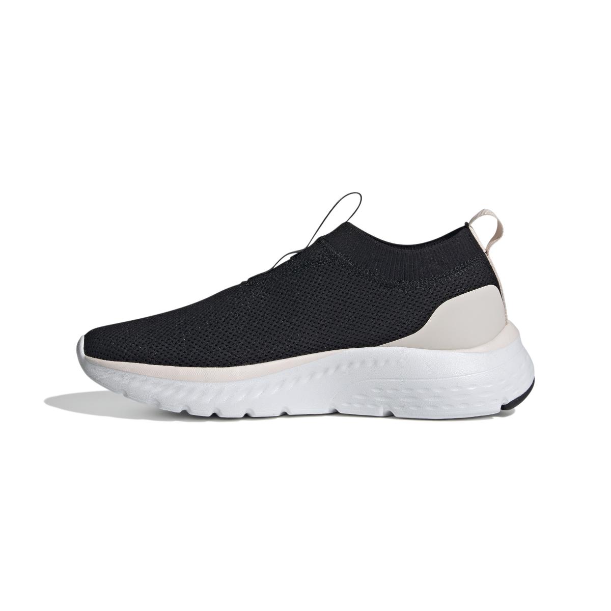 product/a/d/adidas_id6525_5_footwear_photography_side_medial_center_view_white.jpg