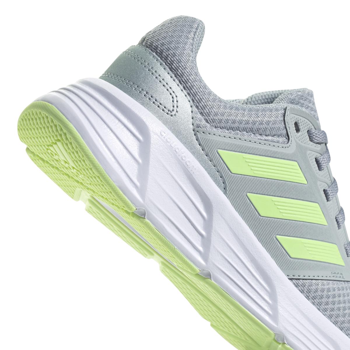 product/a/d/adidas_ie8144_9_footwear_photography_detail_view_2_white.jpg