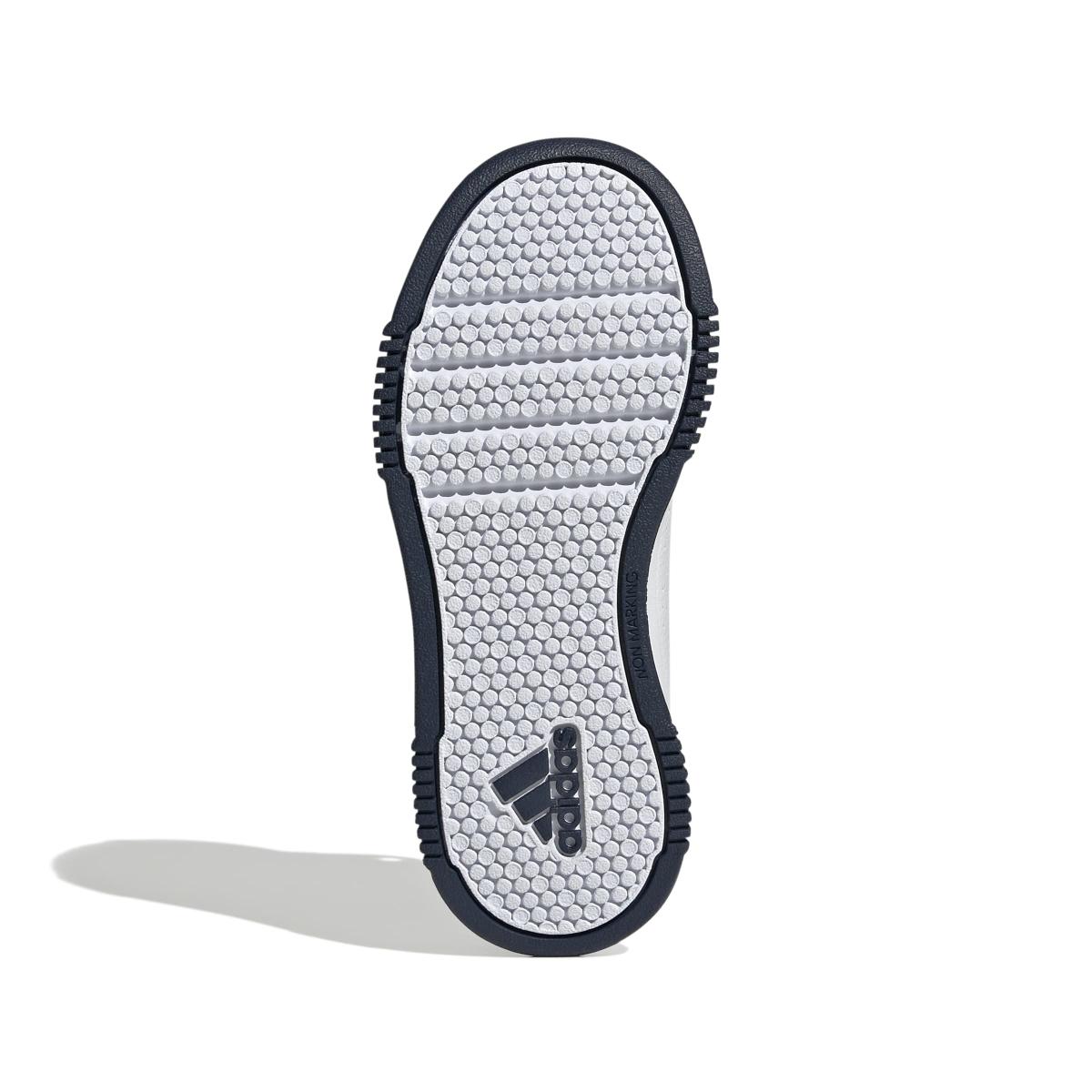 product/a/d/adidas_if1729_4_footwear_photography_bottom_view_white-nw091625.jpg