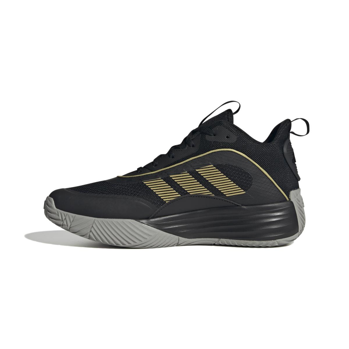 product/a/d/adidas_if4566_5_footwear_photography_side_medial_center_view_white-nw091625.jpg