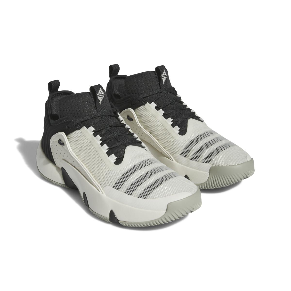 product/a/d/adidas_if5609_6_footwear_photography_front_lateral_top_view_white.jpg