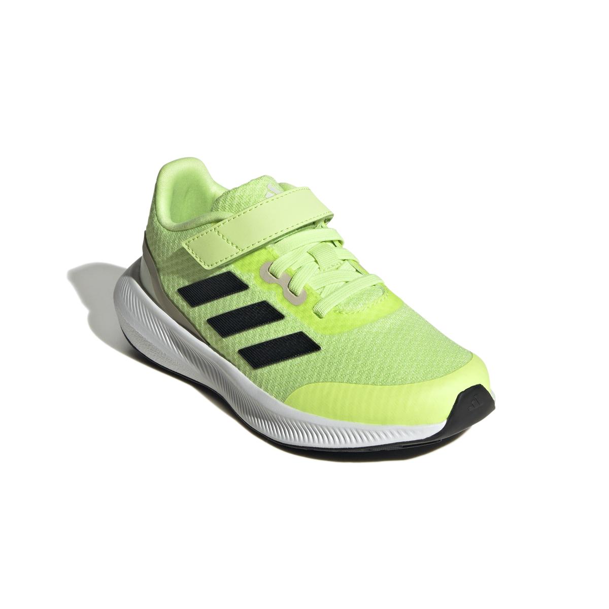 product/a/d/adidas_if8586_6_footwear_photography_front_lateral_top_view_white.jpg