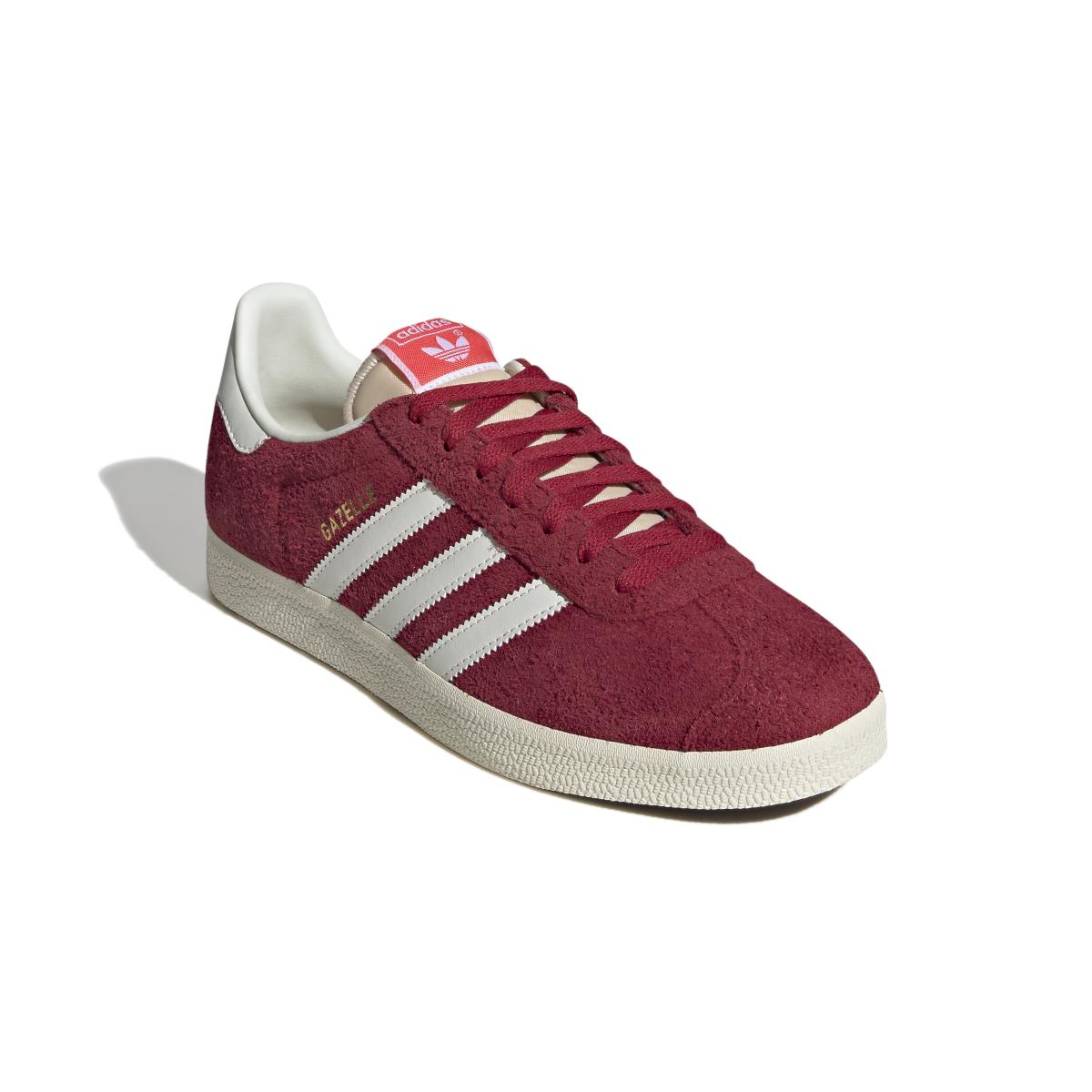 product/a/d/adidas_if9652_6_footwear_photography_front_lateral_top_view_white.jpg