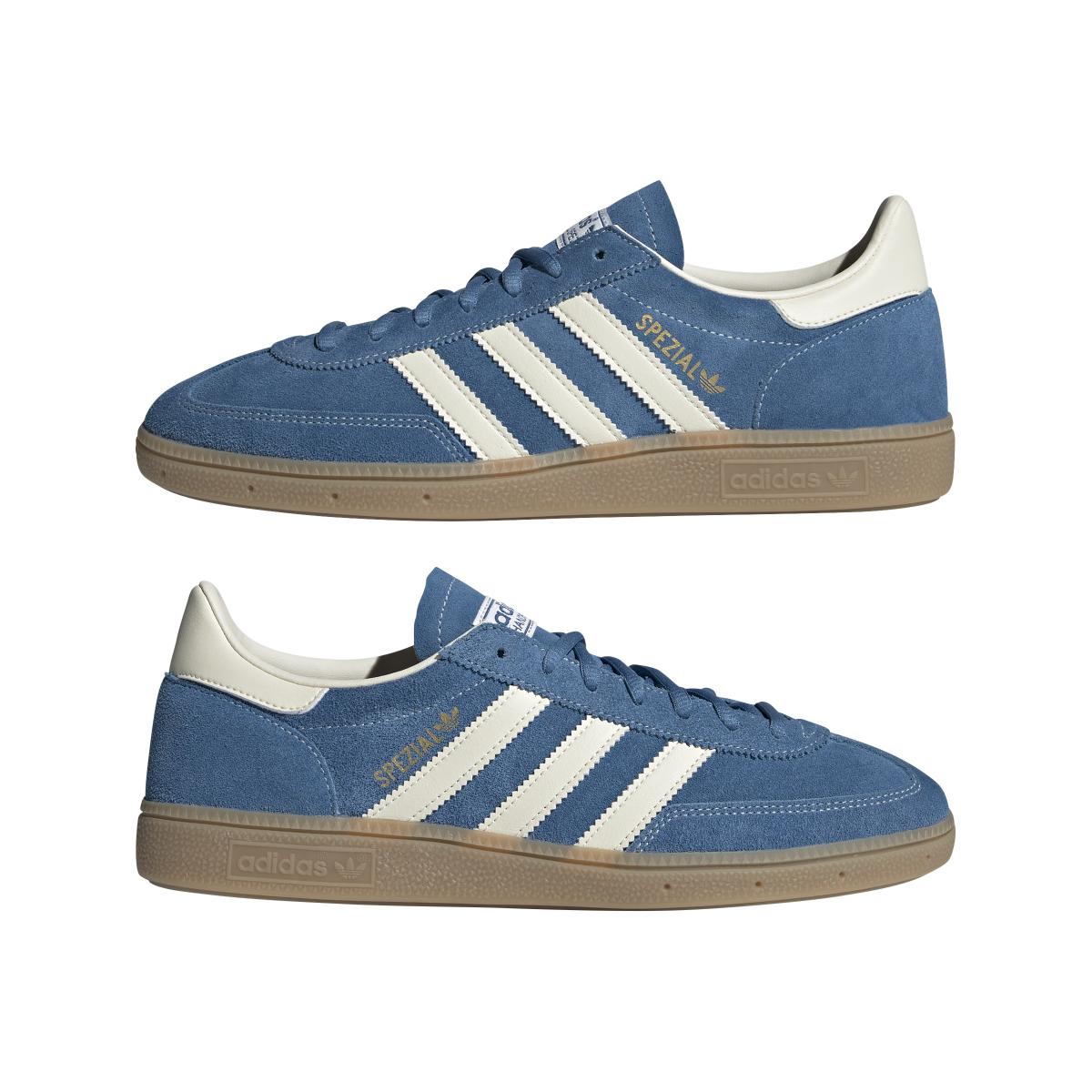 product/a/d/adidas_ig6194_10_footwear_photography_mirrored_pair_view_white.jpg