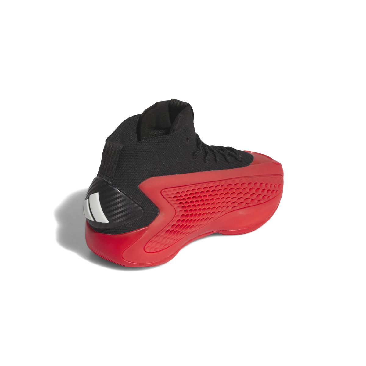 product/a/d/adidas_ig6611_7_footwear_photography_back_lateral_top_view_white.jpg