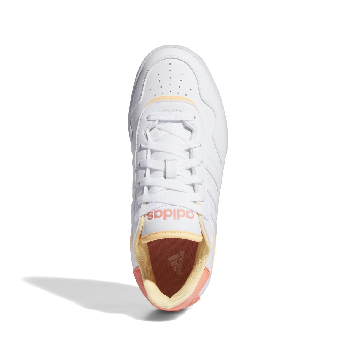 product/a/d/adidas_ig6971_3_footwear_photography_top_portrait_view_white.jpg