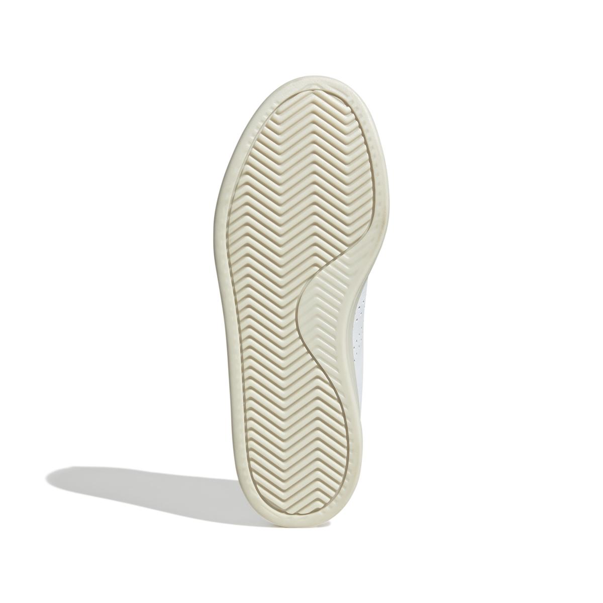 product/a/d/adidas_ig9182_4_footwear_photography_bottom_view_white.jpg