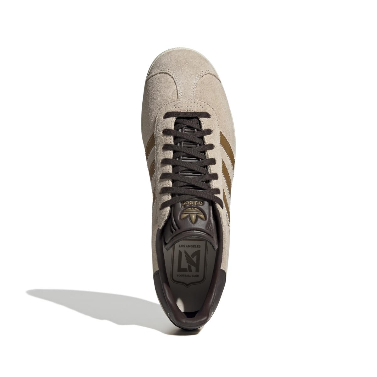 product/a/d/adidas_ih0203_2_footwear_photography_top_portrait_view_white.jpg