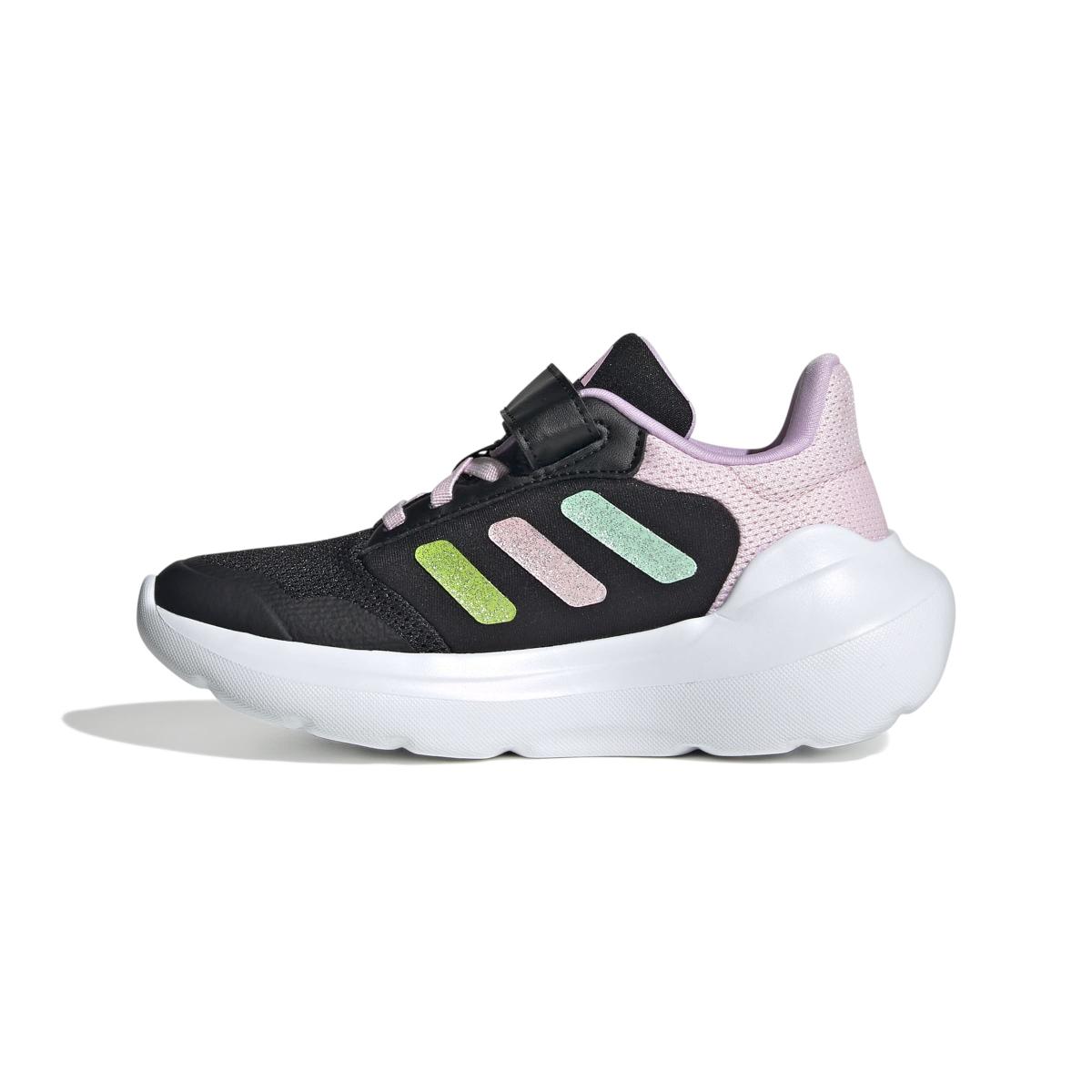 product/a/d/adidas_ih1052_5_footwear_photography_side_medial_center_view_white-nw091625.jpg