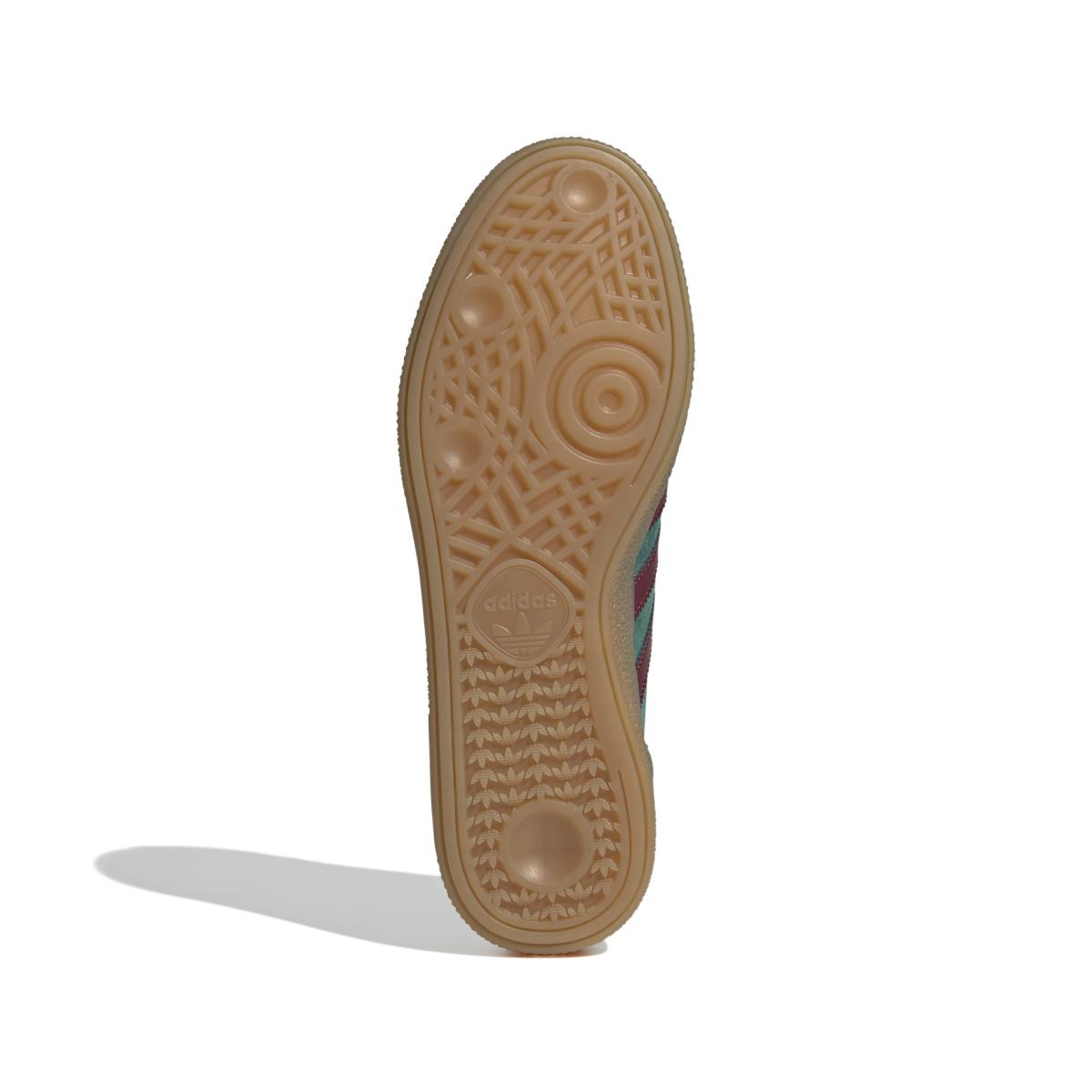 product/a/d/adidas_ih3841_4_footwear_photography_bottom_view_white.jpg