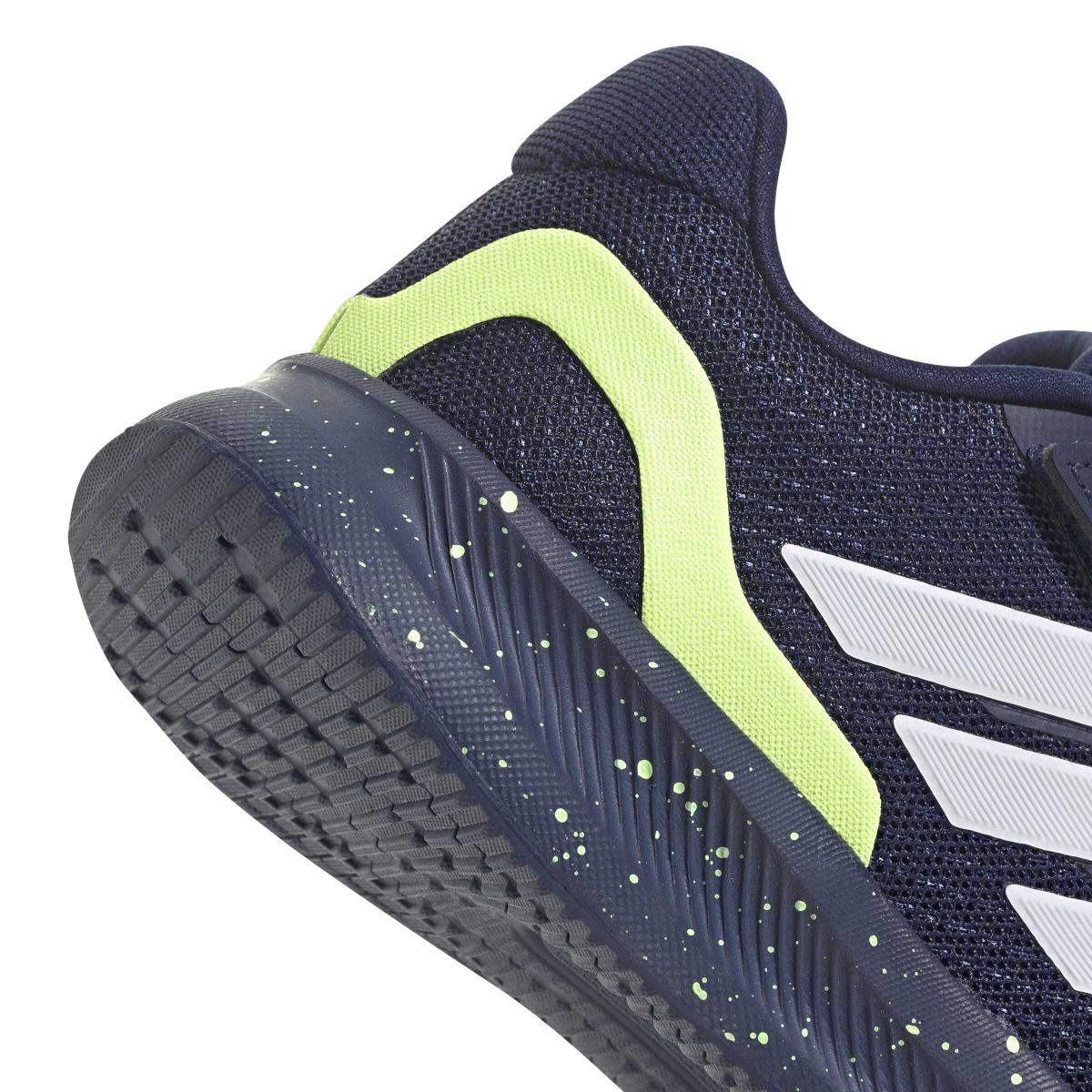 product/a/d/adidas_ih4660_9_footwear_photography_detail_view_2_white-nw091625.jpg