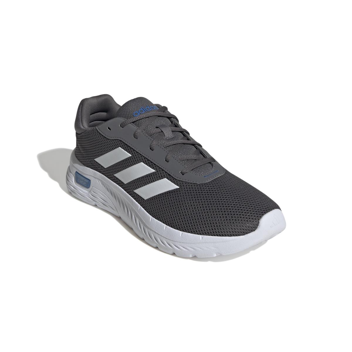 product/a/d/adidas_ih6131_6_footwear_photography_front_lateral_top_view_white.jpg