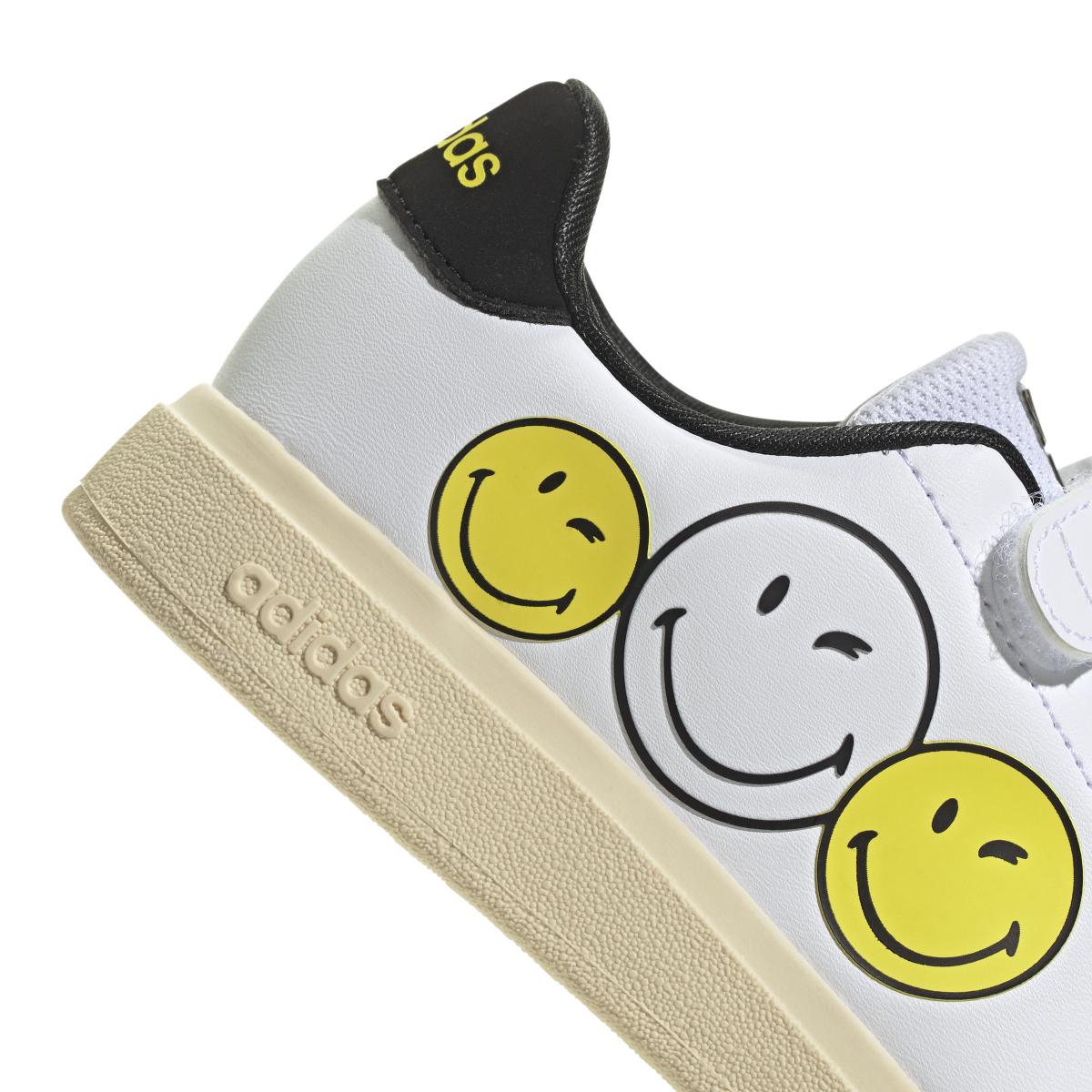 product/a/d/adidas_ih6251_8_footwear_photography_detail_view_1_white-nw091625.jpg
